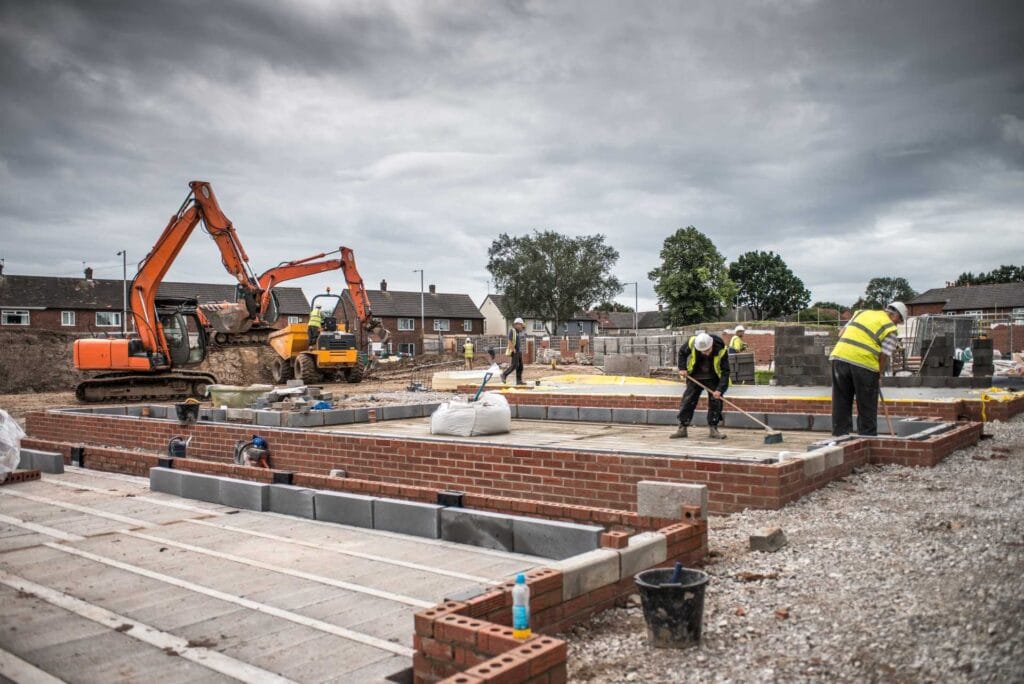 Managing and Scaling Site Welfare for the 2026 “1.5 Million Homes” Target